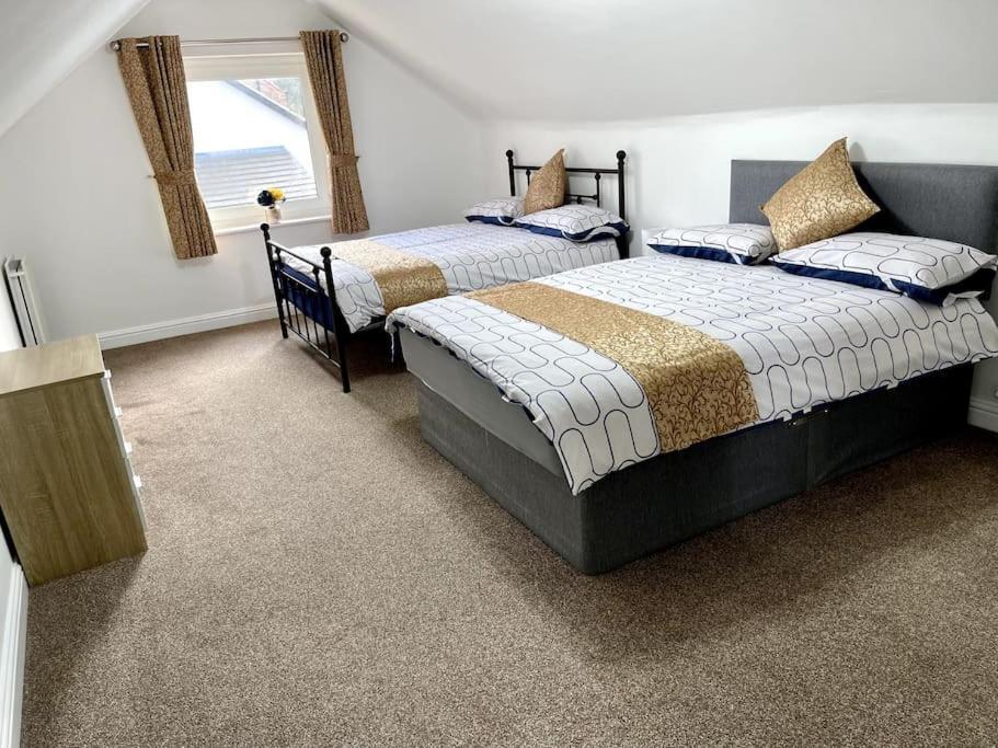 5-Bedroom Cottage In Healing, Grimsby エクステリア 写真
