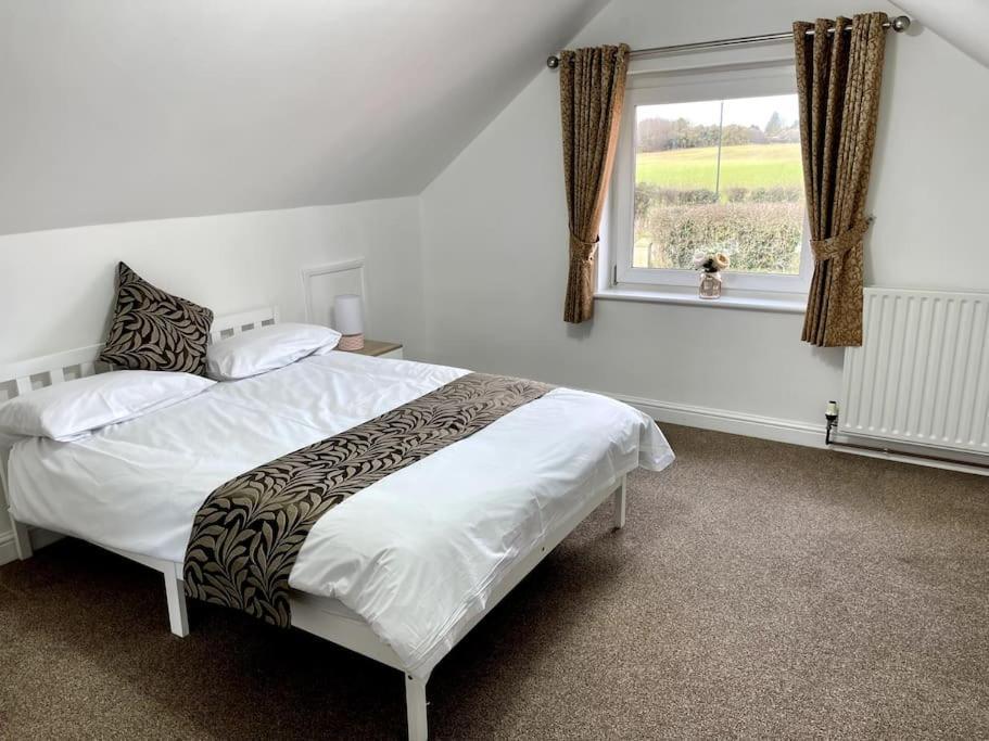 5-Bedroom Cottage In Healing, Grimsby エクステリア 写真