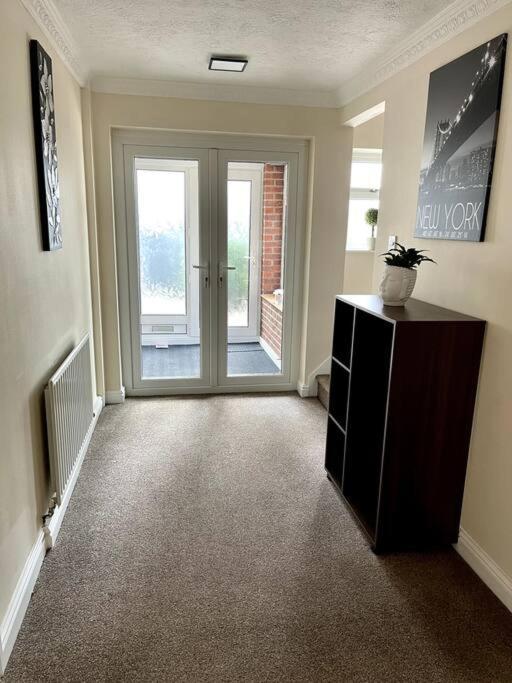 5-Bedroom Cottage In Healing, Grimsby エクステリア 写真